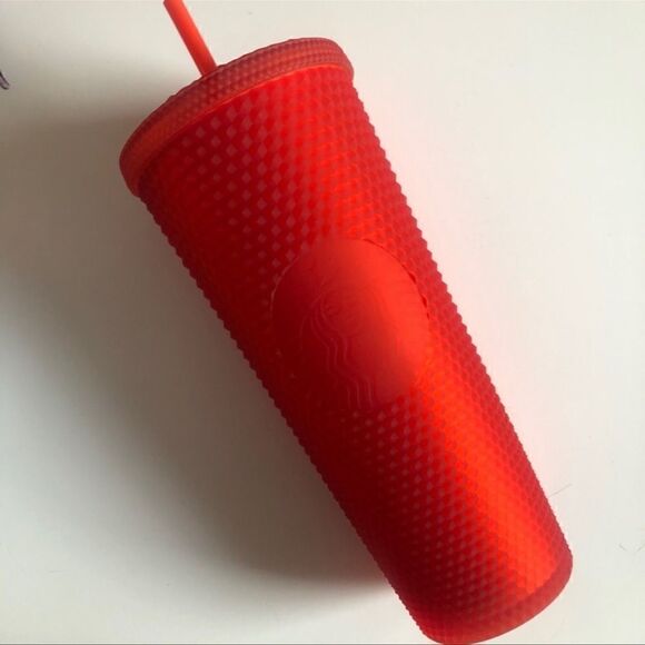 STARBUCKS STUDDED RED MATTE SOFT TOUCH VENTI RARE! HTF! 2020 - Picture 1 of 7